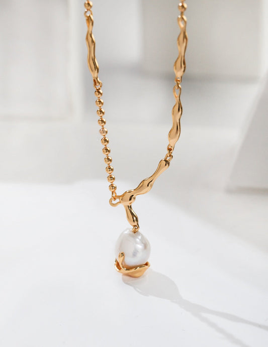 Powerful Necklace